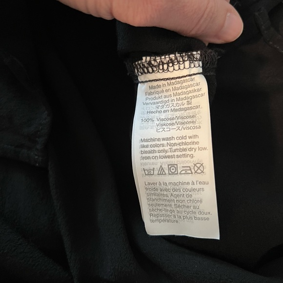 Madewell Getaway Oversized Button-Down Shirt. Size XS. Black. - Picture 7 of 7